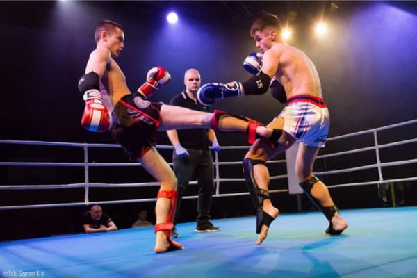 3 manieren om lowkicks slimmer te checken