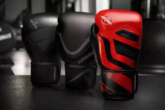 Handgefertigte vs. massengefertigte Handschuhe