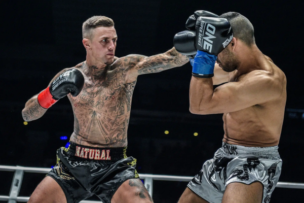 Nieky Holzken: Kickboksen en boksen combineren