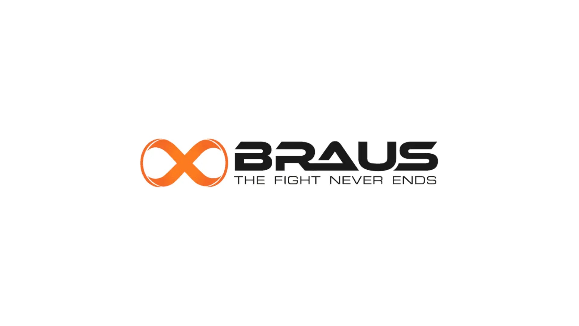 Zwart-oranje BRAUS-logo met de slogan “The Fight Never Ends”, weergegeven op een witte achtergrond.