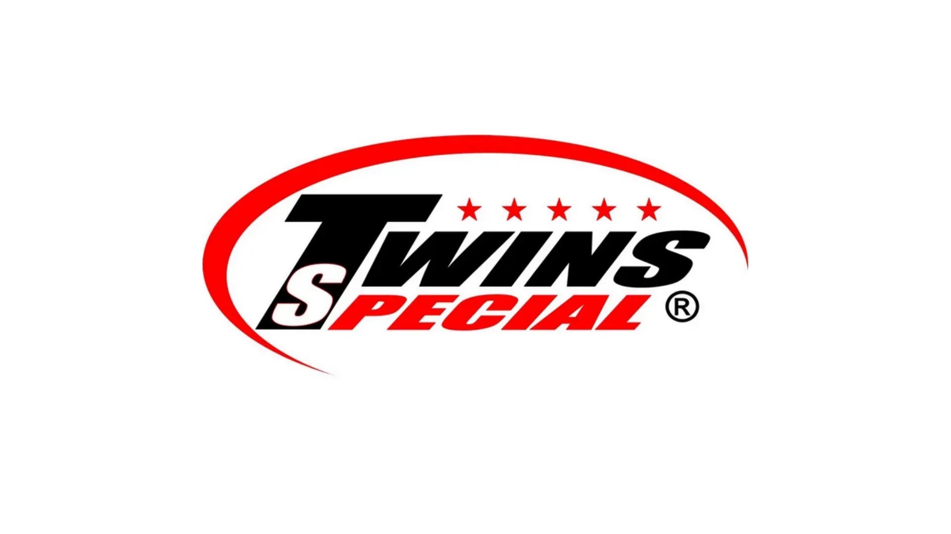 "Twins Special" logo: Een levendige rode ovaal met vetgedrukte witte tekst en vijf sterren, wat wijst op een hoge kwaliteitsscore, mogelijk voor sportuitrusting die bekend staat om duurzaamheid en prestaties.
