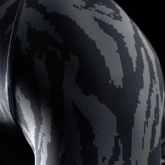 Hayabusa Rashguard Short Sleeve Apex Carbon Black