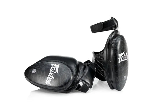 Fairtex Thigh Pads TPB Zwart
