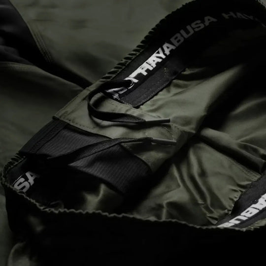 Hayabusa MMA Shorts Mid-Thigh Core Groen