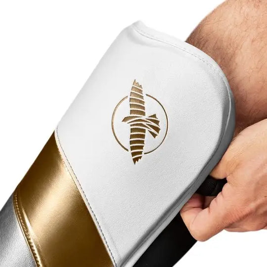 Hayabusa Scheenbeschermers T3 Full Back Wit/Goud