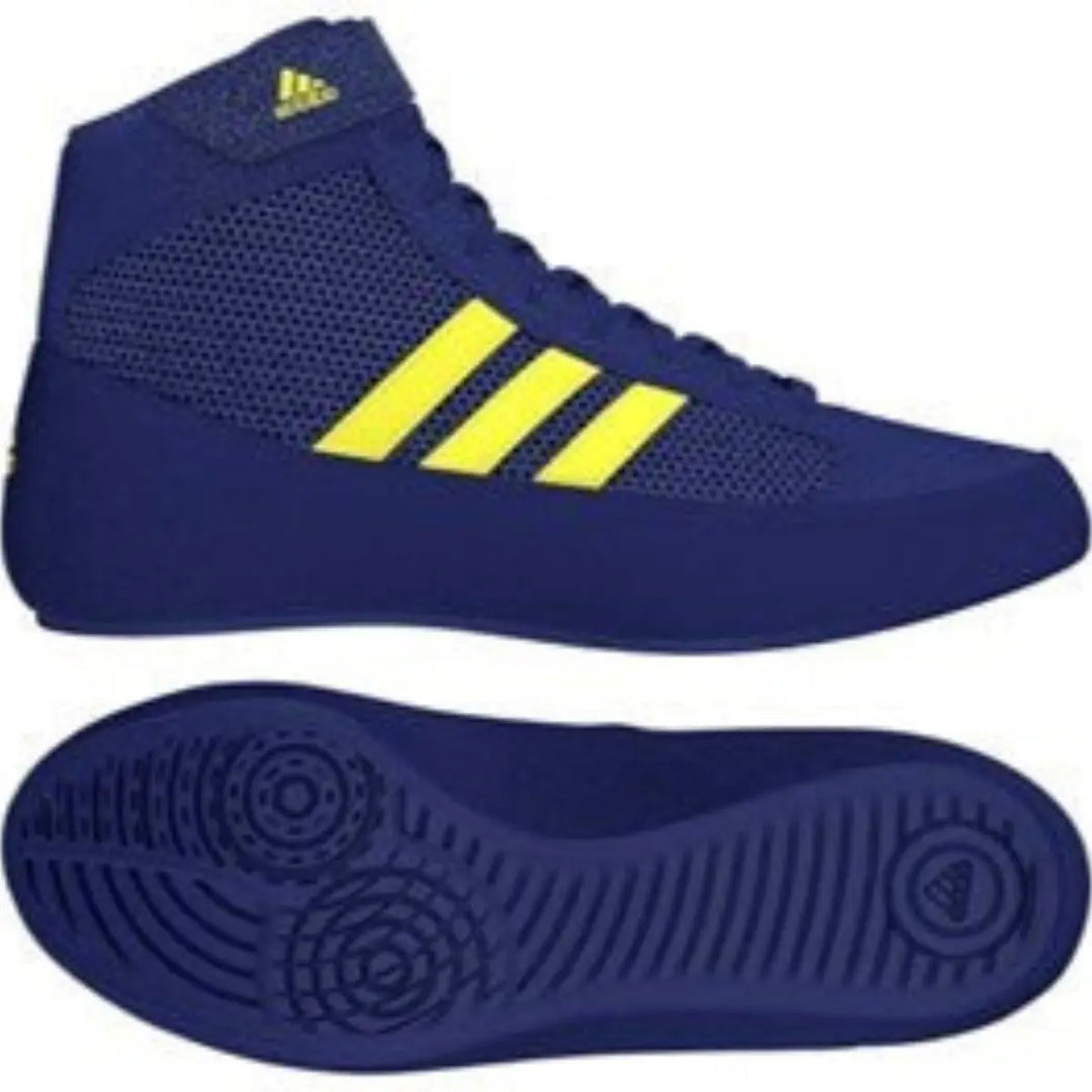 Adidas blauwe worstelschoenen, close-up van het ontwerp en de zool