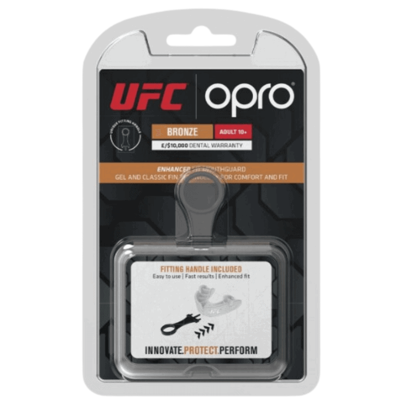 Verpakking van een Opro UFC bronzen mondbeschermer, geschikt voor volwassenen, met een tandheelkundige garantie en compressiehulpmiddel.