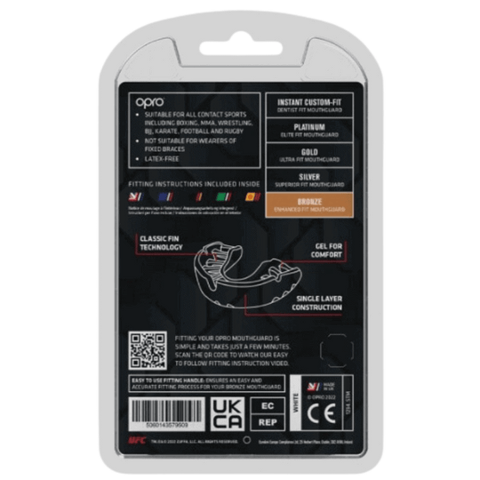 Achterzijde van Opro mondbeschermerverpakking met beschrijving van technologie, beschermingsniveaus en QR-code voor instructies.