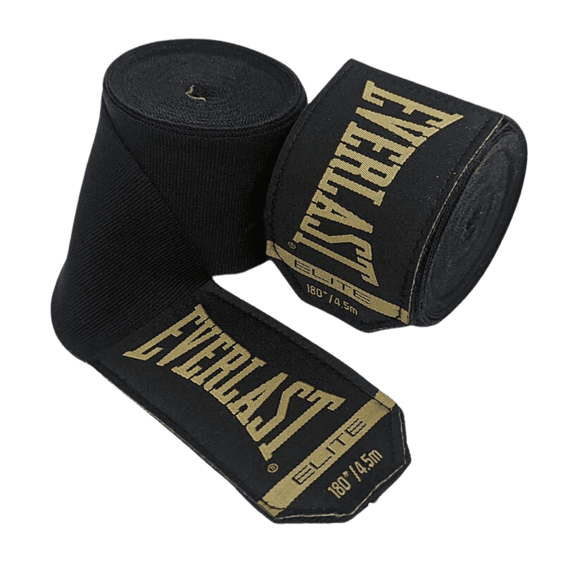 Een zwarte Everlast Elite bandage gedeeltelijk uitgerold naast een volledig opgerolde bandage, met het goudkleurige Everlast-logo goed zichtbaar.