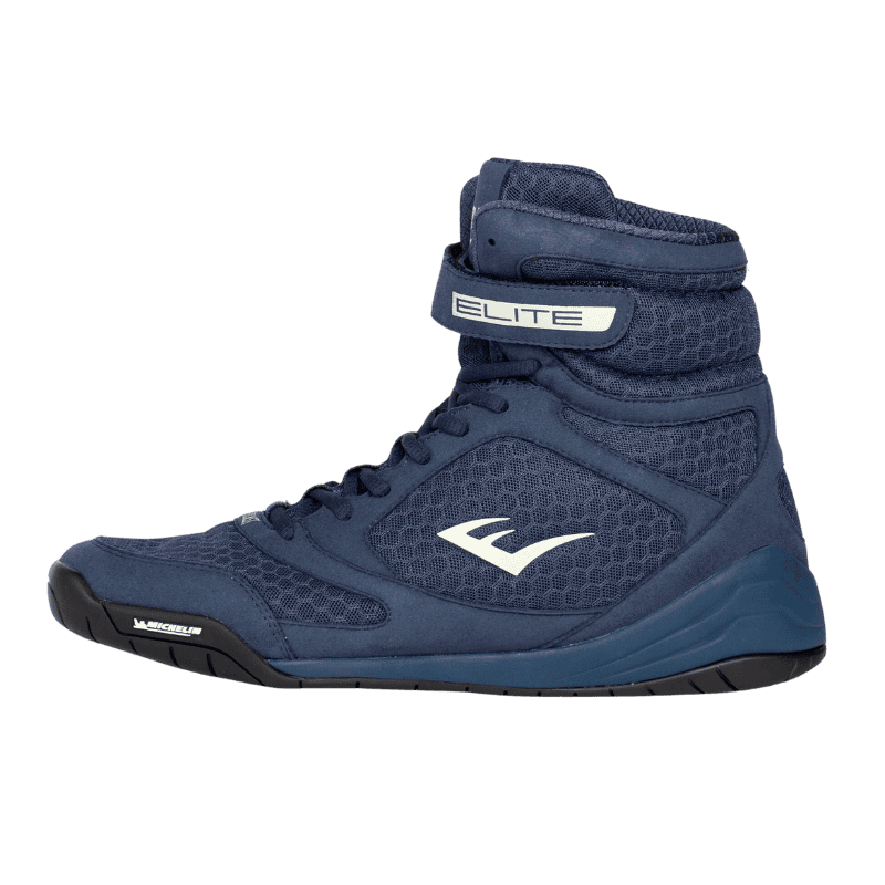 Zijkant van de blauwe Everlast Elite 2 boksschoen, met het Everlast-logo en een hoog enkelprofiel voor optimale ondersteuning tijdens intensieve sportactiviteiten.