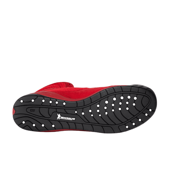 Onderkant van een rode Elite 2 boksschoen, met een Michelin-buitenzool die een geavanceerd antislipprofiel heeft voor uitstekende grip en stabiliteit.