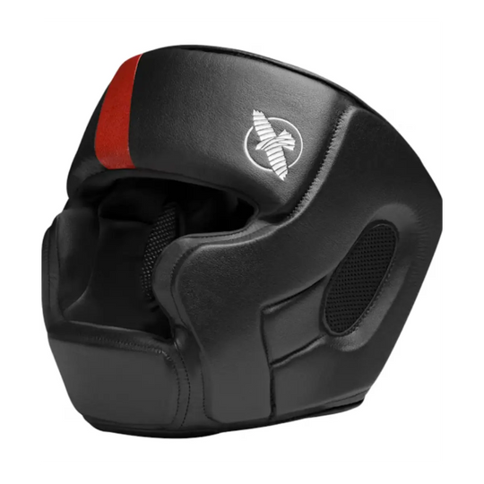 Zwarte Hayabusa hoofdbeschermer met rode accenten en ventilatiepanelen