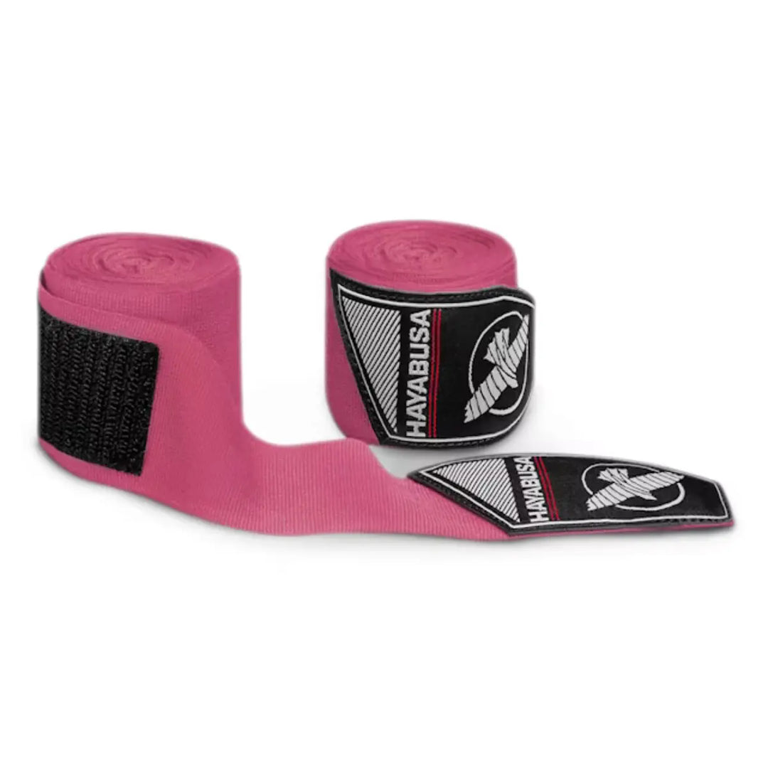 Zijkant van de Hayabusa Boksbandage Perfect Stretch in roze, met zicht op de rekbaarheid en textuur