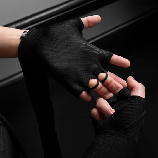 Hayabusa Elite Quick Wraps in zwart, comfortabele en stevige bokswikkels met klittenband
