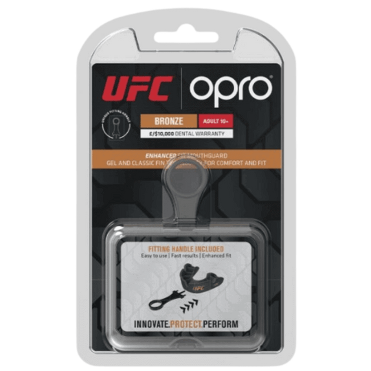 Verpakking van een Opro UFC bronzen mondbeschermer, geschikt voor volwassenen, met een tandheelkundige garantie en compressiehulpmiddel.