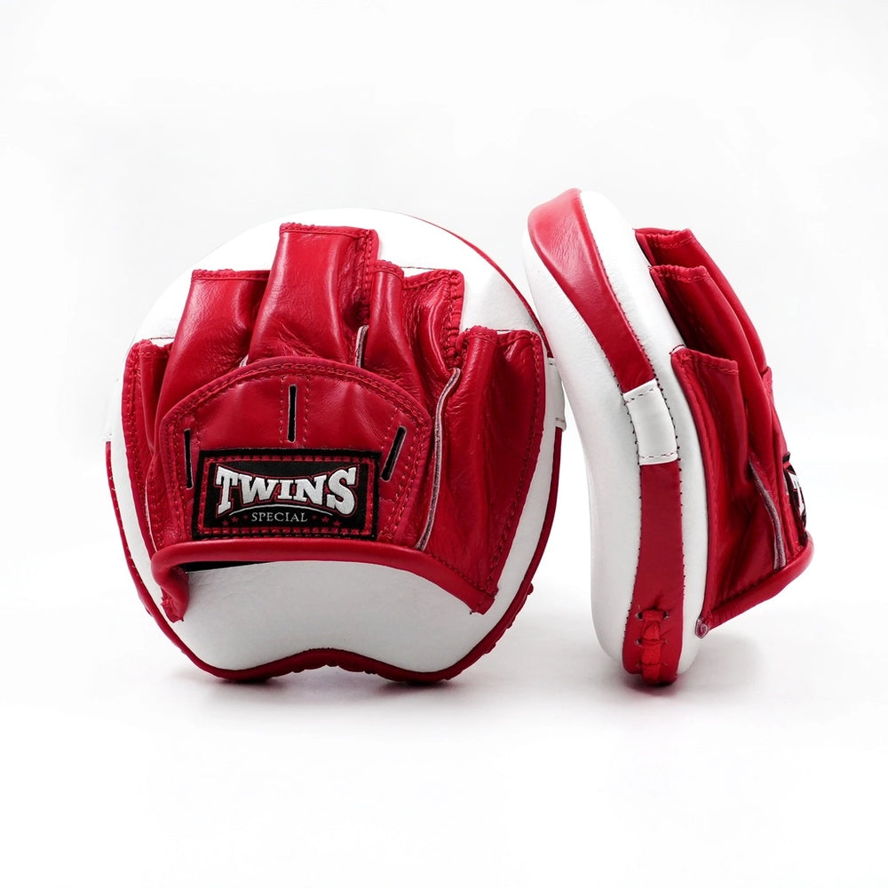 Zijkant van Twins focus mitts met stevige padding en comfortabele pasvorm