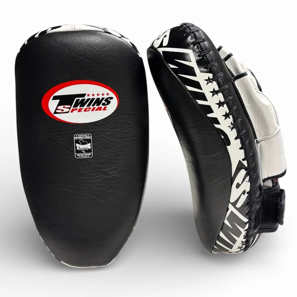 Twins Special focus mitts zwart met ergonomisch ontwerp voor trainers