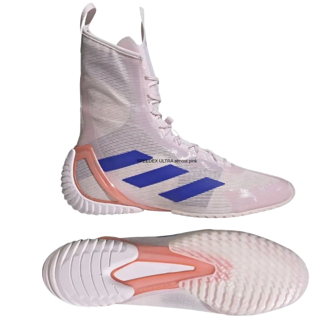 Zij en onderkant van de Adidas Speedex Ultra almost Pink met stevige grip en stein. 