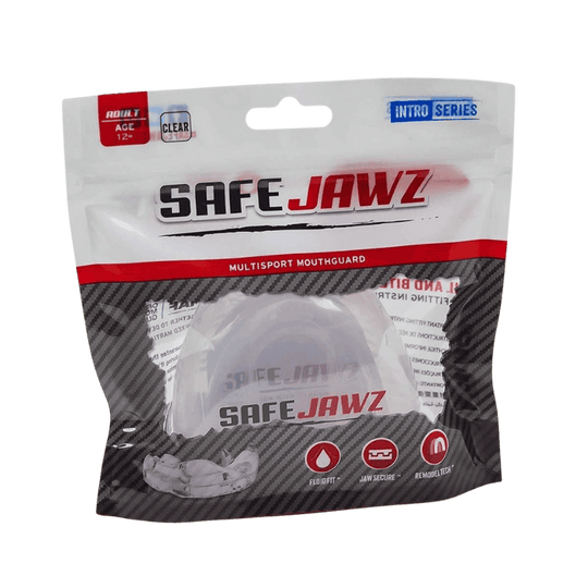 Verpakking van een doorzichtige SafeJawz mondbeschermer in de Intro Series, gepresenteerd in een zwarte verpakking met een wit en rood logo