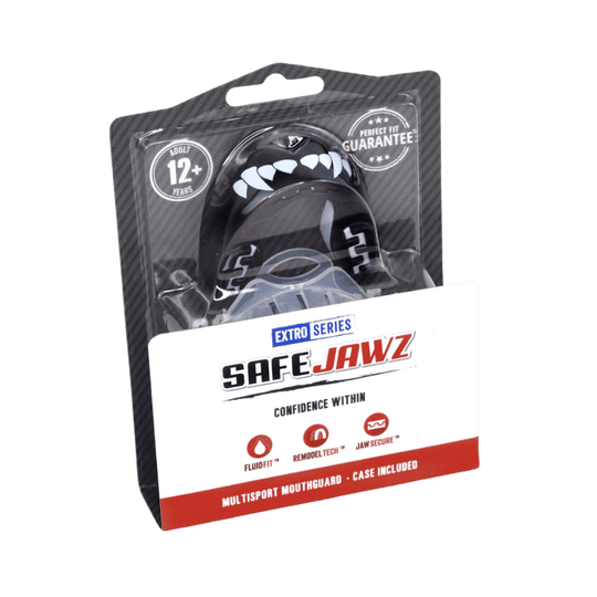 Verpakking van de 'SAFE-JAWZ' gebitsbeschermer uit de Extro-serie met een afbeelding van de gebitsbeschermer en de teksten 'MULTISPORT MOUTHGUARD' en 'CASE INCLUDED'.