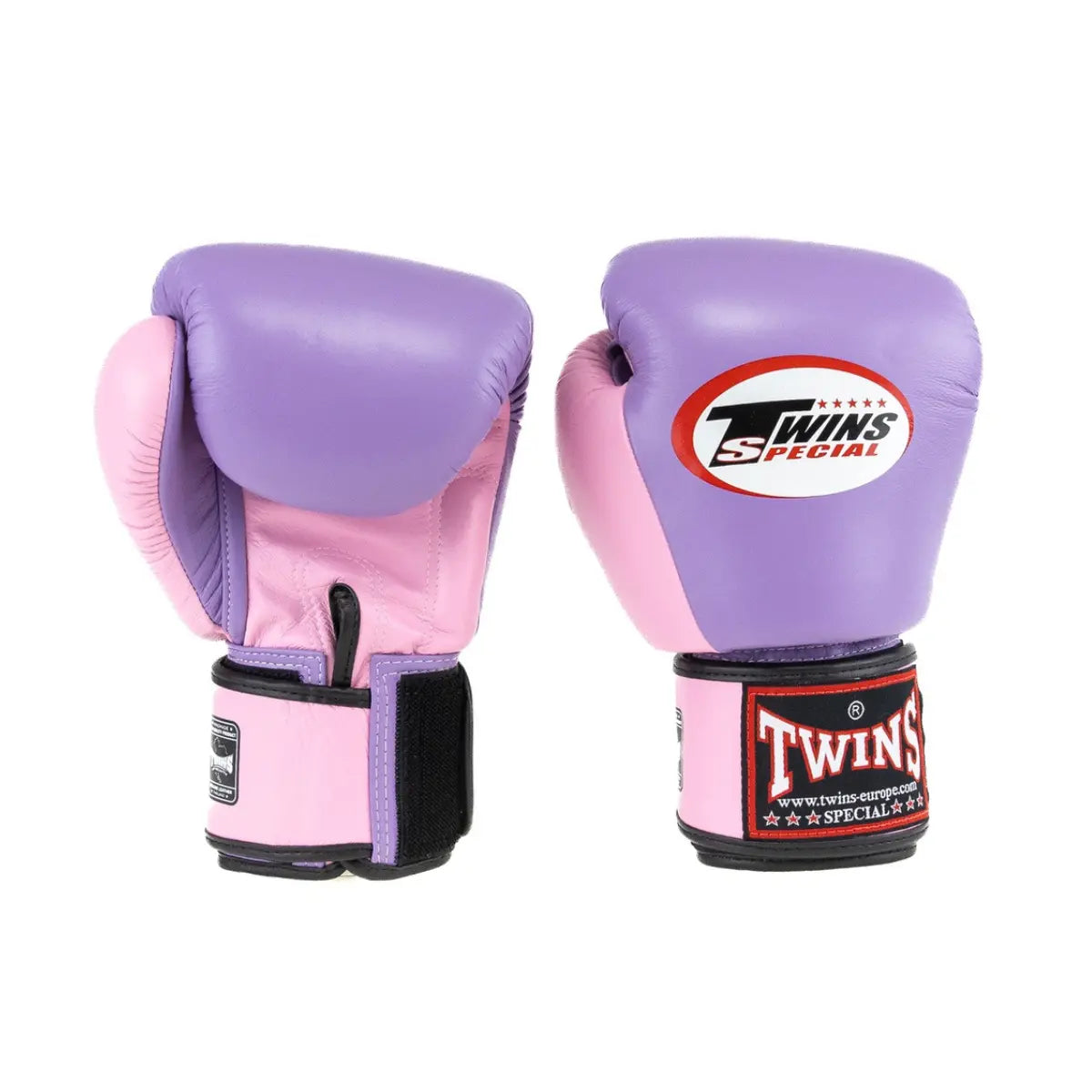 Voor- en achterzijde van de Twins Bokshandschoenen BGVL 3-2T Purple/Pink met paarse buitenzijde, roze handpalm en Twins Special logo.