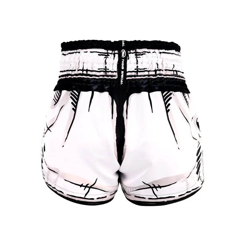 Achteraanzicht van Twins Special Muay Thai short in wit met zwarte accenten, brede elastische tailleband en abstract design.