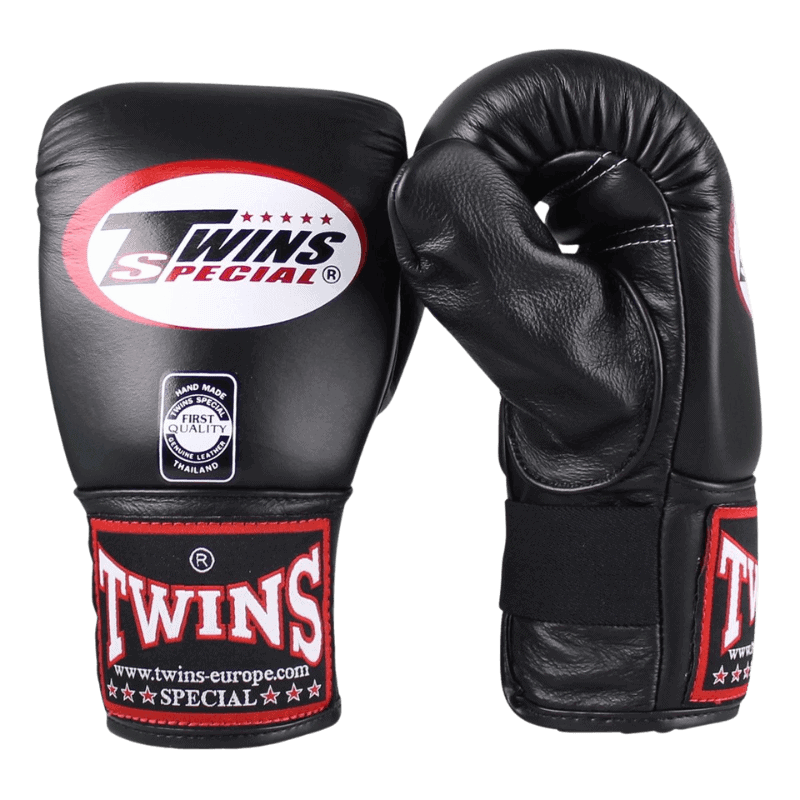 Vooraanzicht van Twins zakhandschoenen TBM 1 in zwart, met het logo op de polsband.