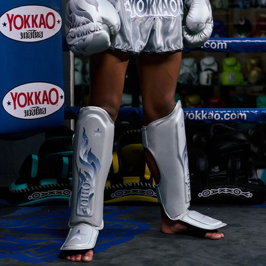 Yokkao Kickboks Broekje The Flame Zilver