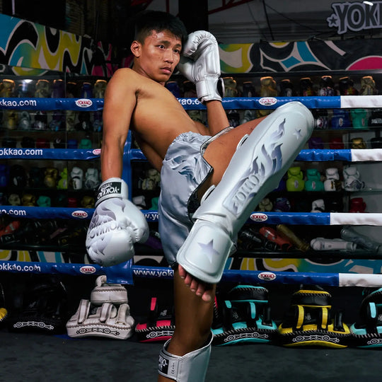 Yokkao Kickboks Broekje The Flame Zilver