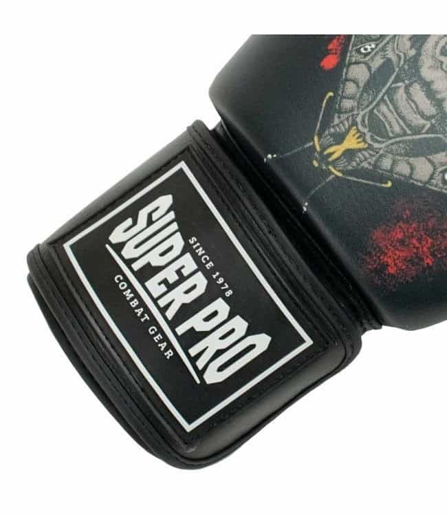 Super Pro Kickboxing Set Skull