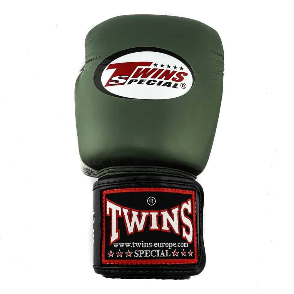 Twins Kickboxing Set BGVL 4 Green