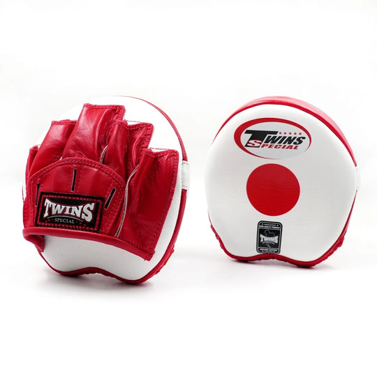 Twins Special focus mitts rood wit voor bokstraining en padwerk