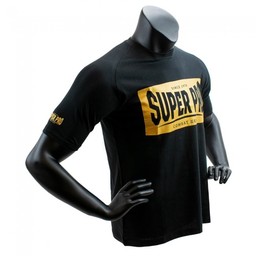 Zijaanzicht van een zwart Super Pro combat T-shirt met geel logo.
