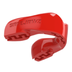 Glanzende rode gebitsbeschermer met 'SAFEJAWZ' merknaam en zigzagpatroon aan de binnenkant.