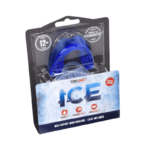 Verpakking van een SafeJawz mondbeschermer uit de ICE Special Edition, blauwe kleur, voor volwassenen van 12+ jaar, met garantie voor perfecte pasvorm.