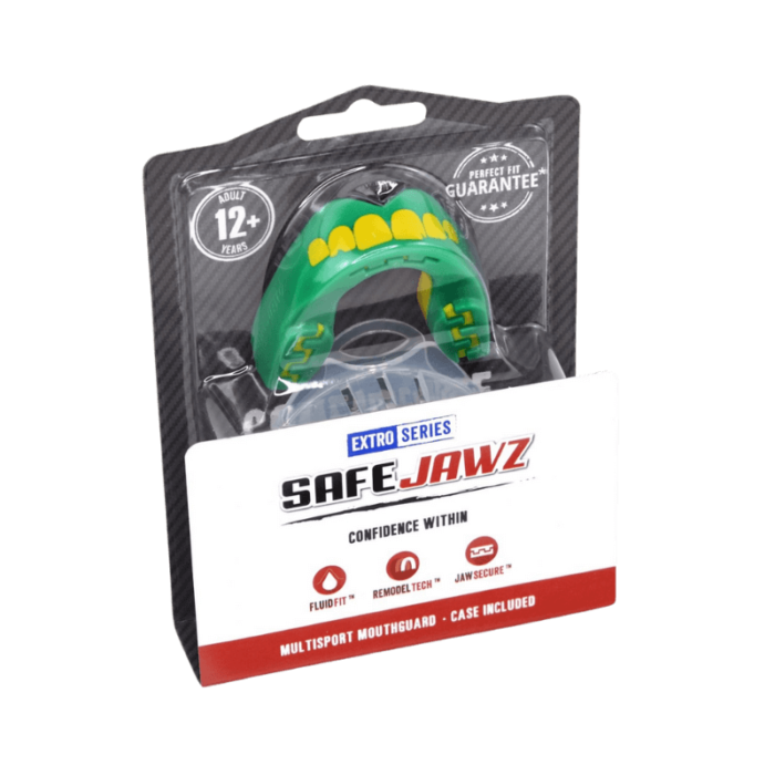 Verpakking van een SafeJawz mondbeschermer met groen-gele haai-tanden ontwerp.