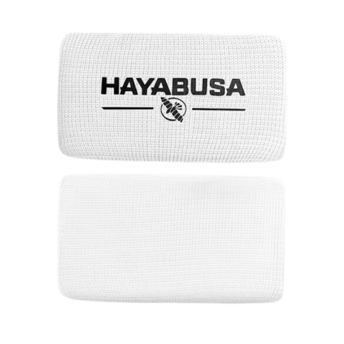 Twee opgestapelde witte Hayabusa handwraps met het merklogo aan de bovenkant.